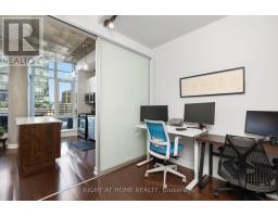 Ph 805 - 66 Portland Street, Toronto, ON M5V2M6 Photo 17
