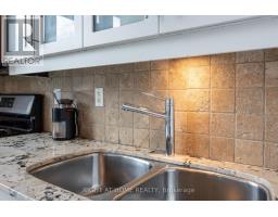 Ph 805 - 66 Portland Street, Toronto, ON M5V2M6 Photo 30
