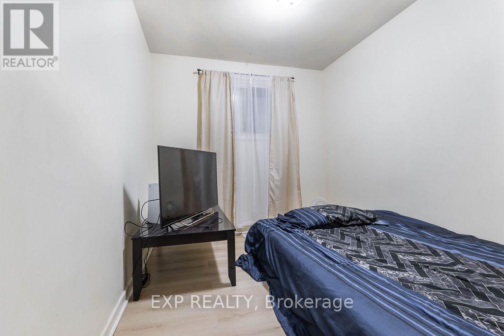 297 LINDEN STREET - 23