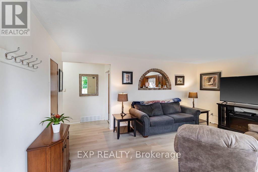 297 LINDEN STREET - 37