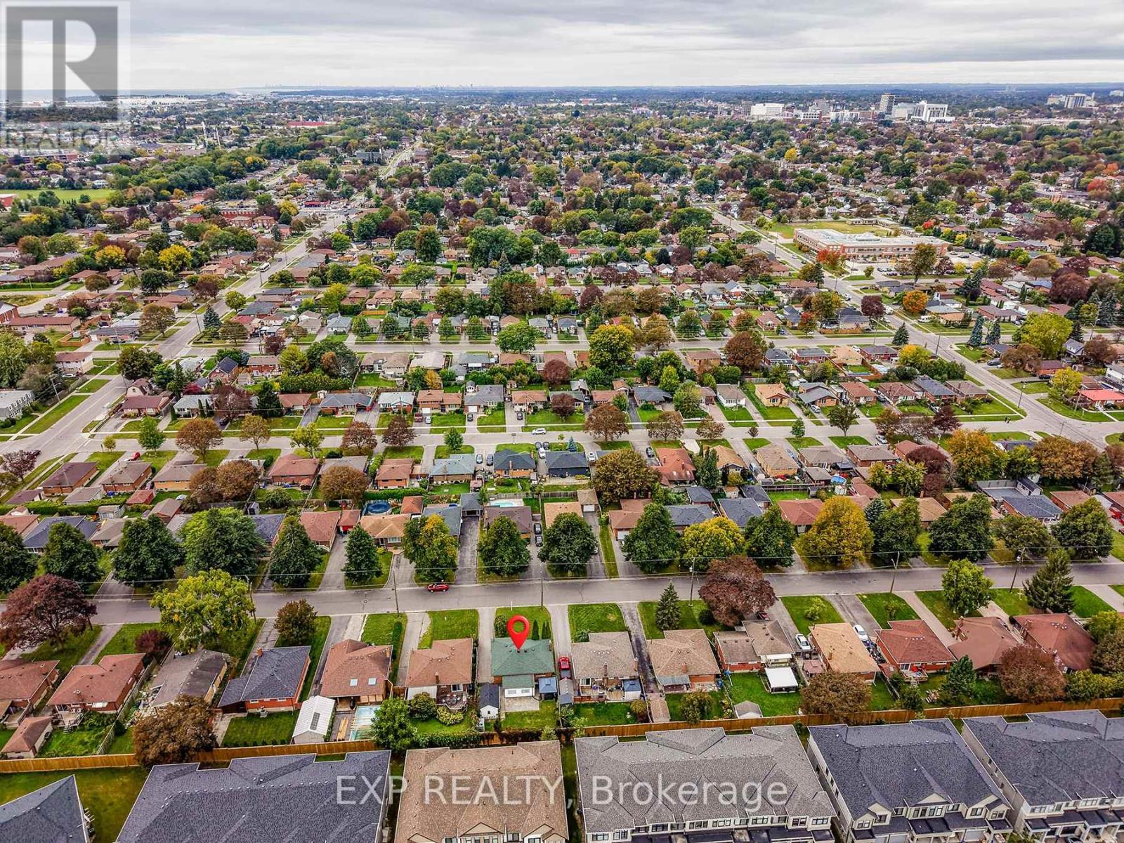 297 LINDEN STREET - 39