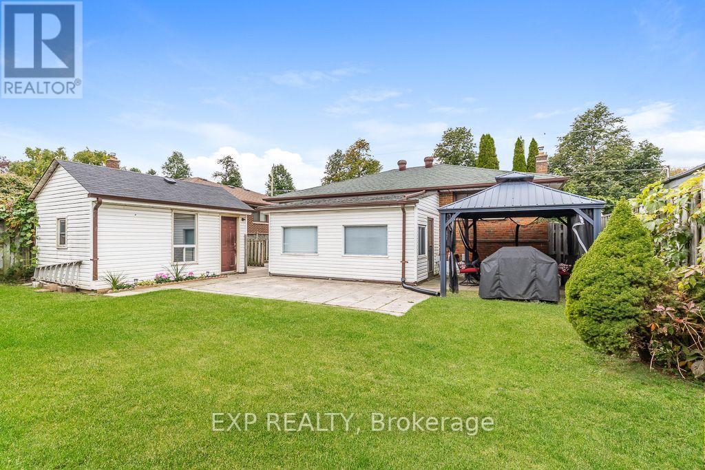 297 LINDEN STREET - 8