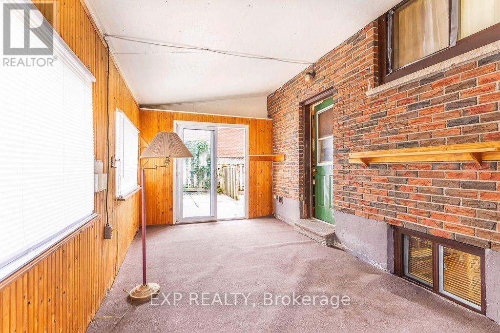 297 LINDEN STREET - 9