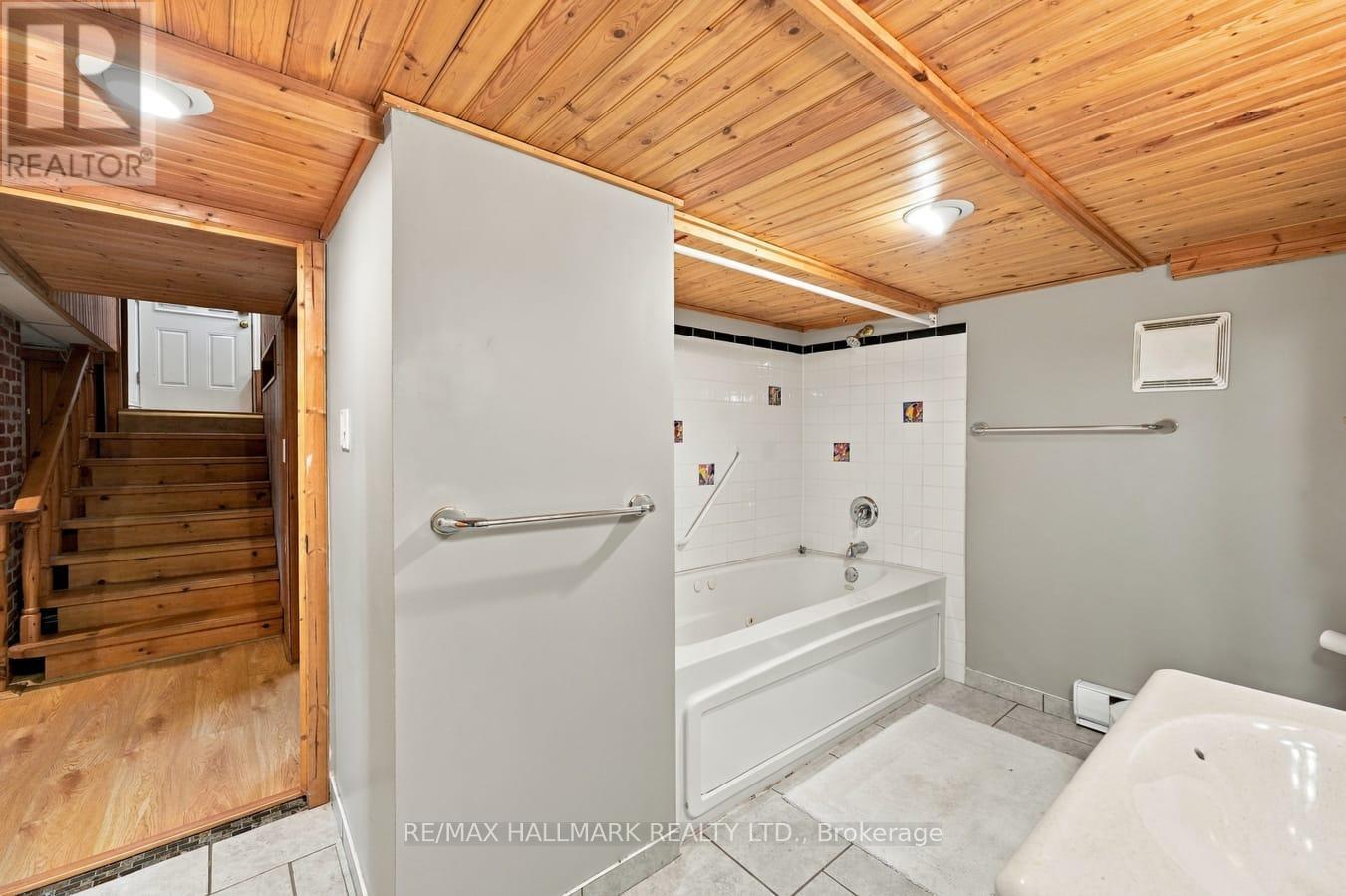 6 ALBERT STREET - Image 38