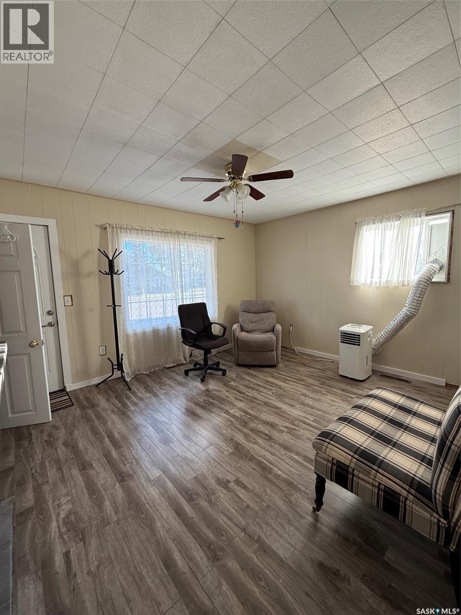 3012 Main STREET - 4
