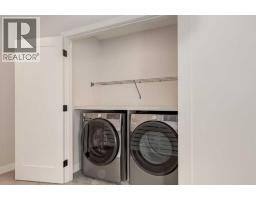 2516 21 Avenue SW - photo 11