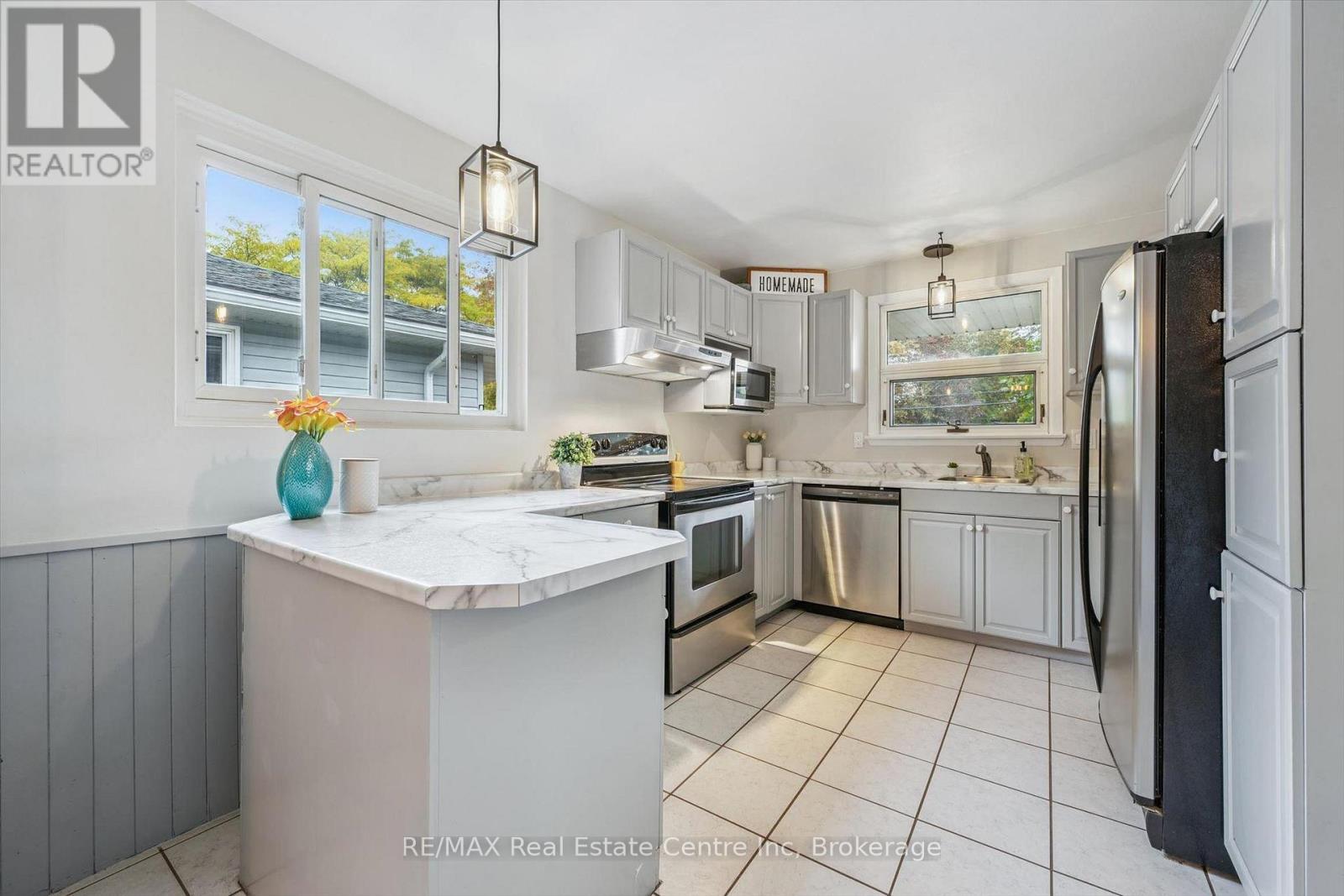 35 EASTVIEW ROAD - 6
