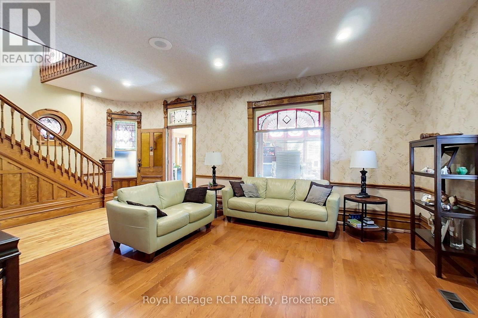 130 John Street — photo 19