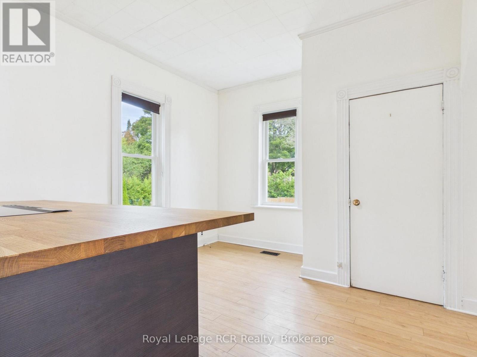 494 16TH STREET W - Image 8