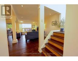 781 Pam Crescent, Newmarket, ON L3Y5B7 Photo 28