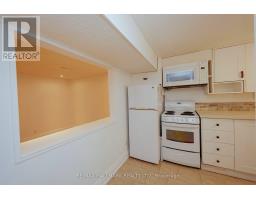 781 Pam Crescent, Newmarket, ON L3Y5B7 Photo 49