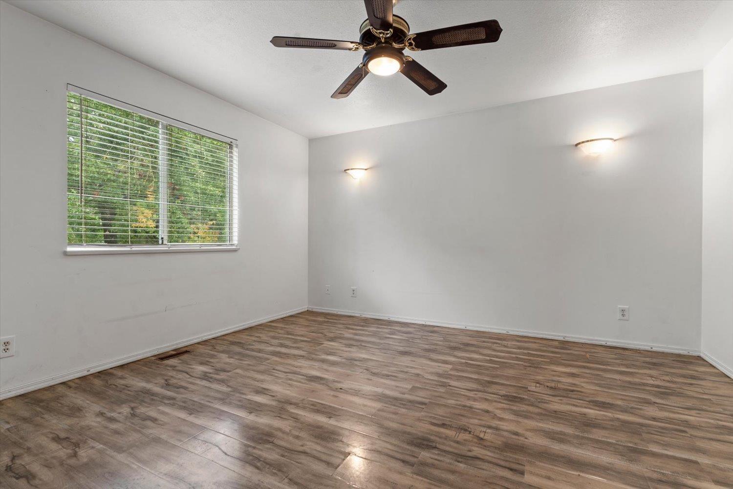 Photo of 2833 GARDNER PLACE 21