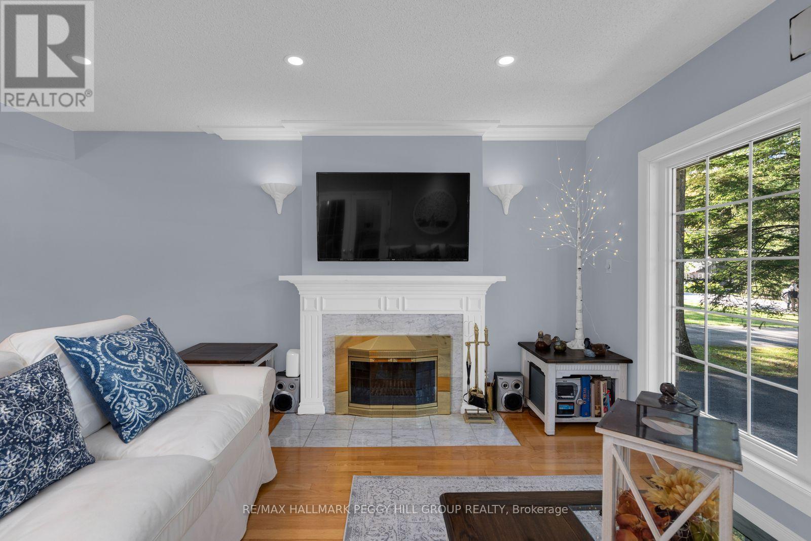 9 CABELL ROAD - 10