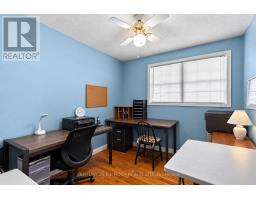 2067 Marchmont Road, Severn, ON L3V6H2 Photo 8