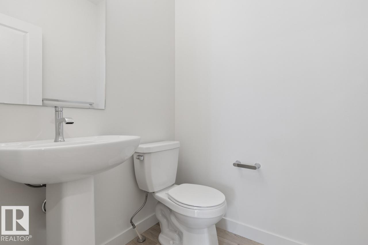 1847 188 ST NW - 16