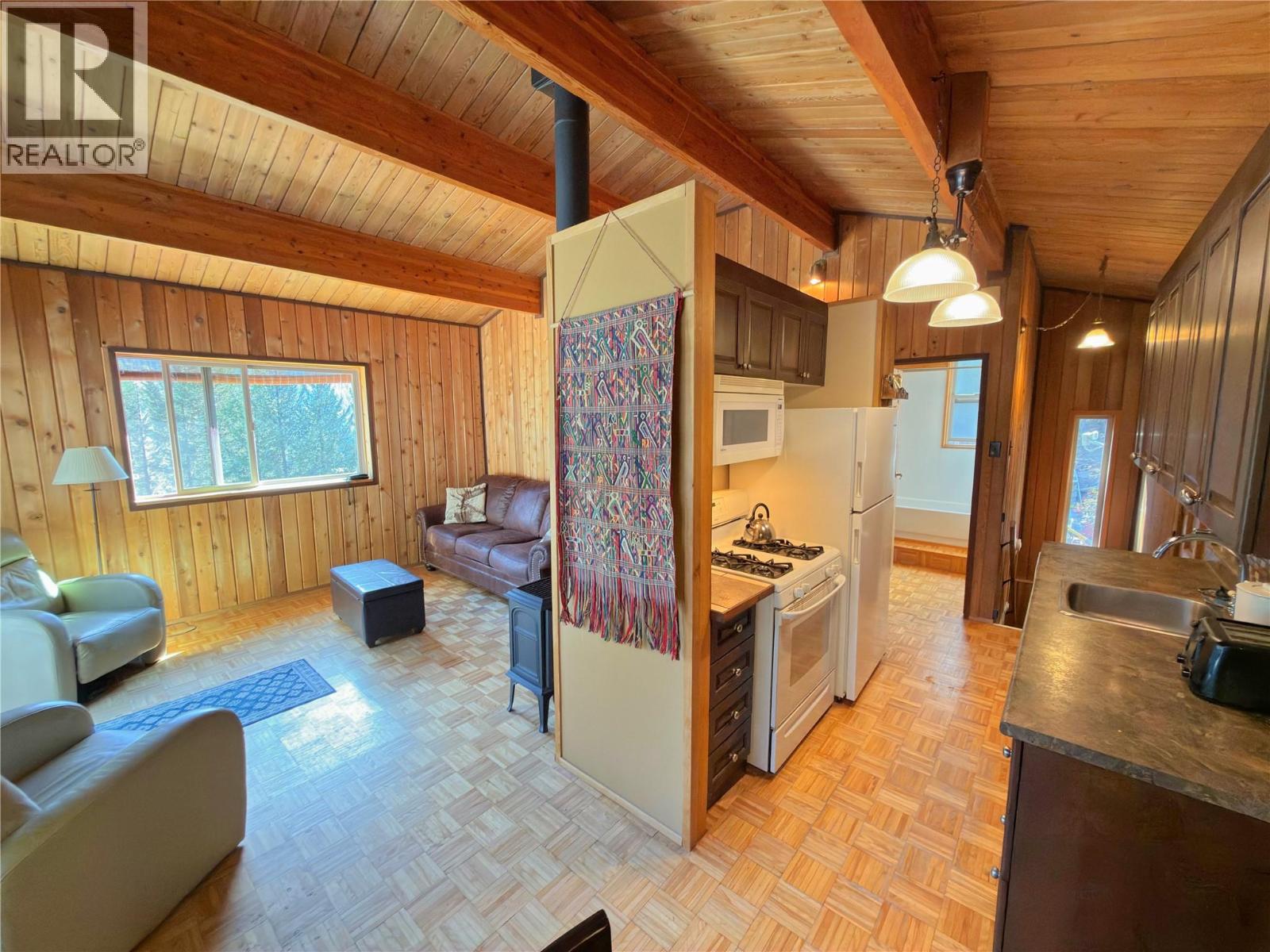 114 Thistle Road - 8
