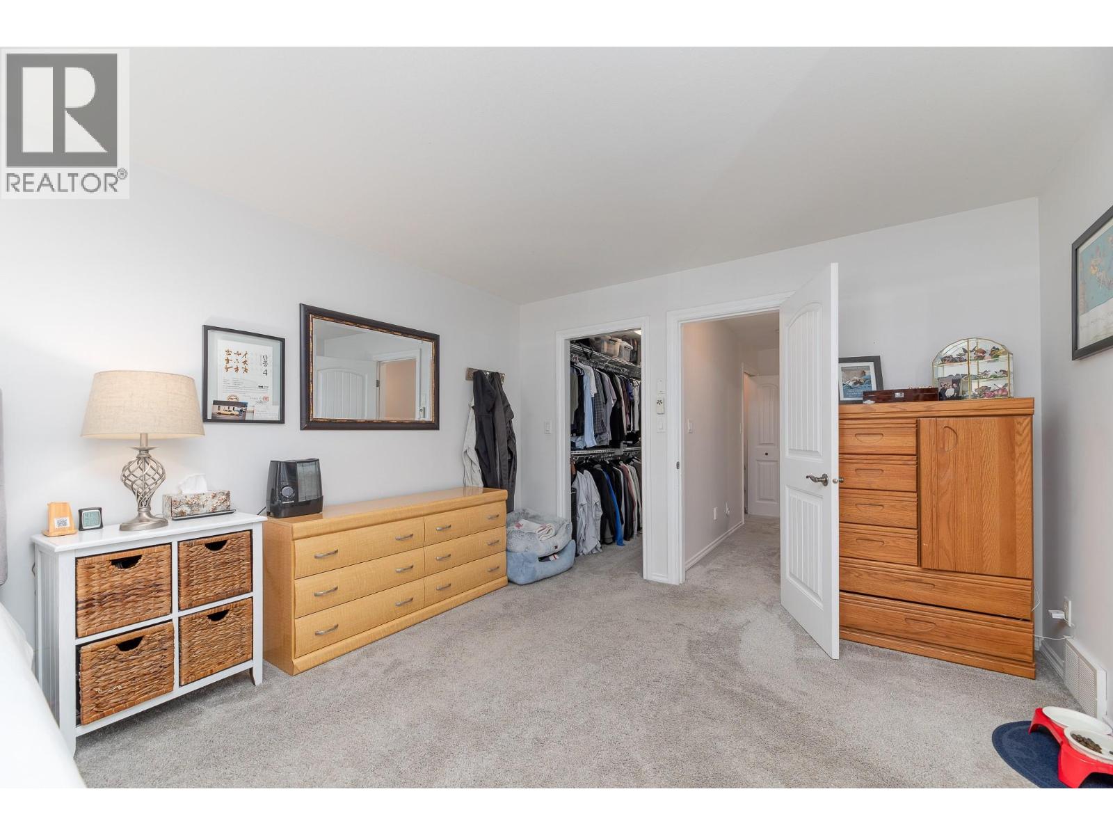 #106 1742 FAIRFORD Drive - 21