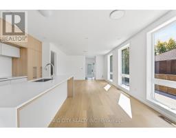 2 - 276 Lanor Avenue, Toronto, ON M8W2P9 Photo 18