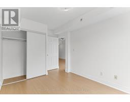 2016 - 3035 Finch Avenue W, Toronto, ON M9M0A3 Photo 20