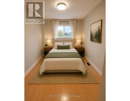 Bedroom 2 - 16 - 3250 The Credit Woodlands, Mississauga, ON L5C2J6 Photo 8
