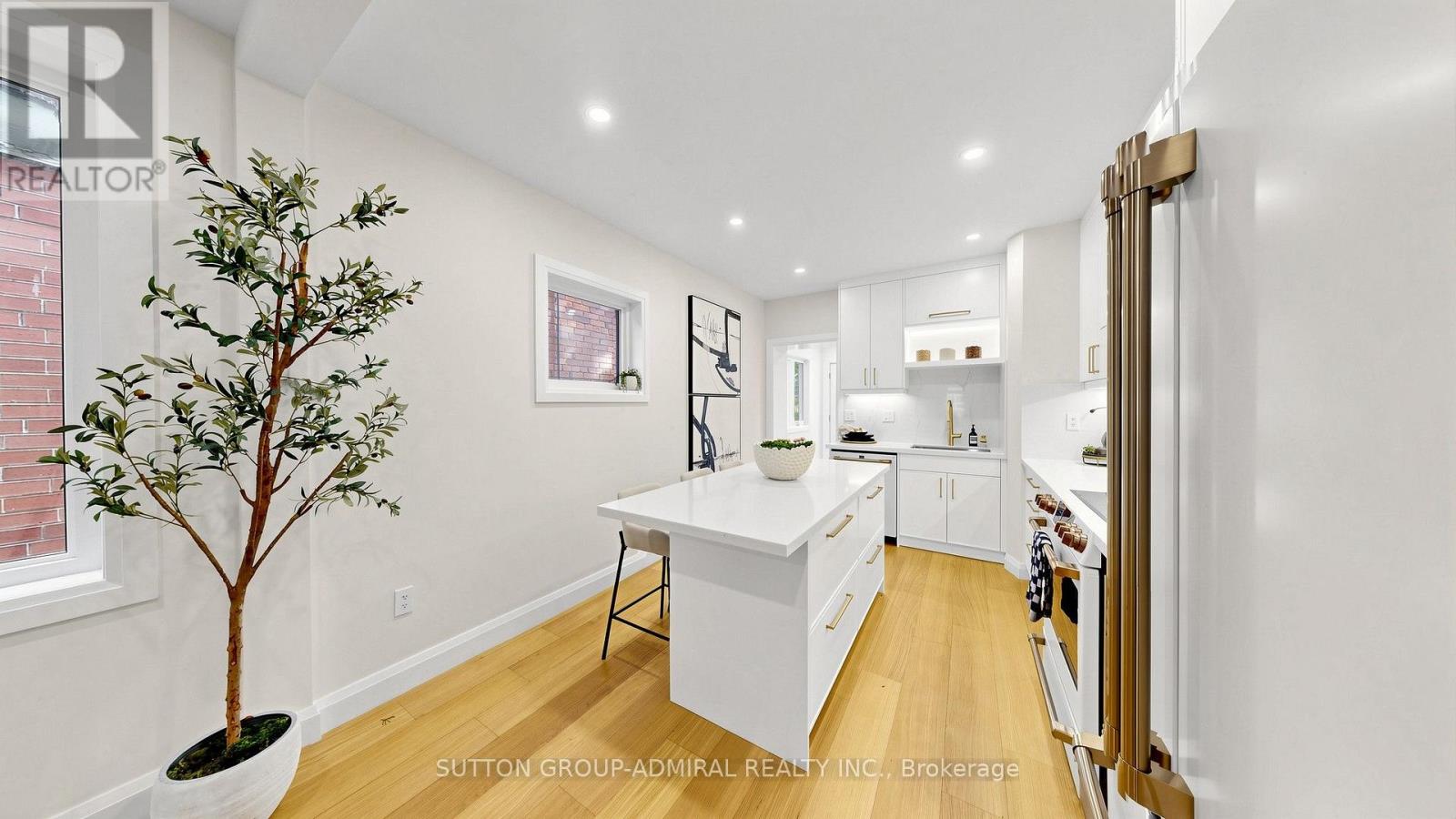 109 FERMANAGH AVENUE - 10