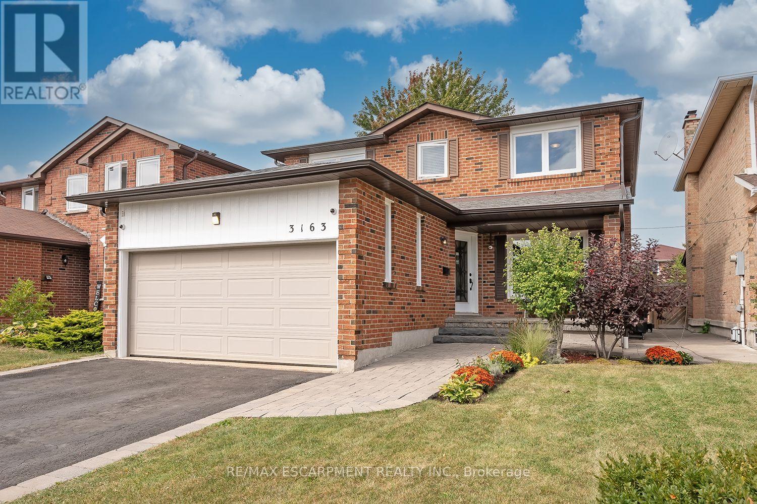3163 BARWELL ROAD - 1