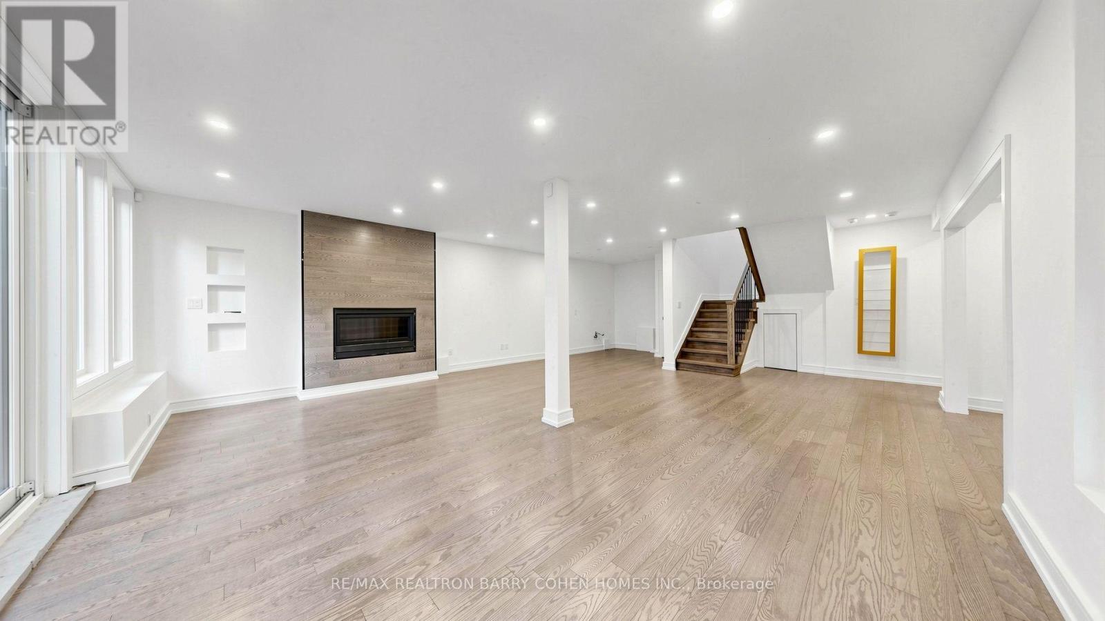 7 Greenbrook Drive, Toronto, ON photo 37