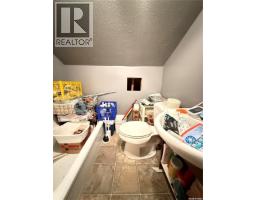 316 4th Street, Weyburn, SK S4H0Y6 Photo 20