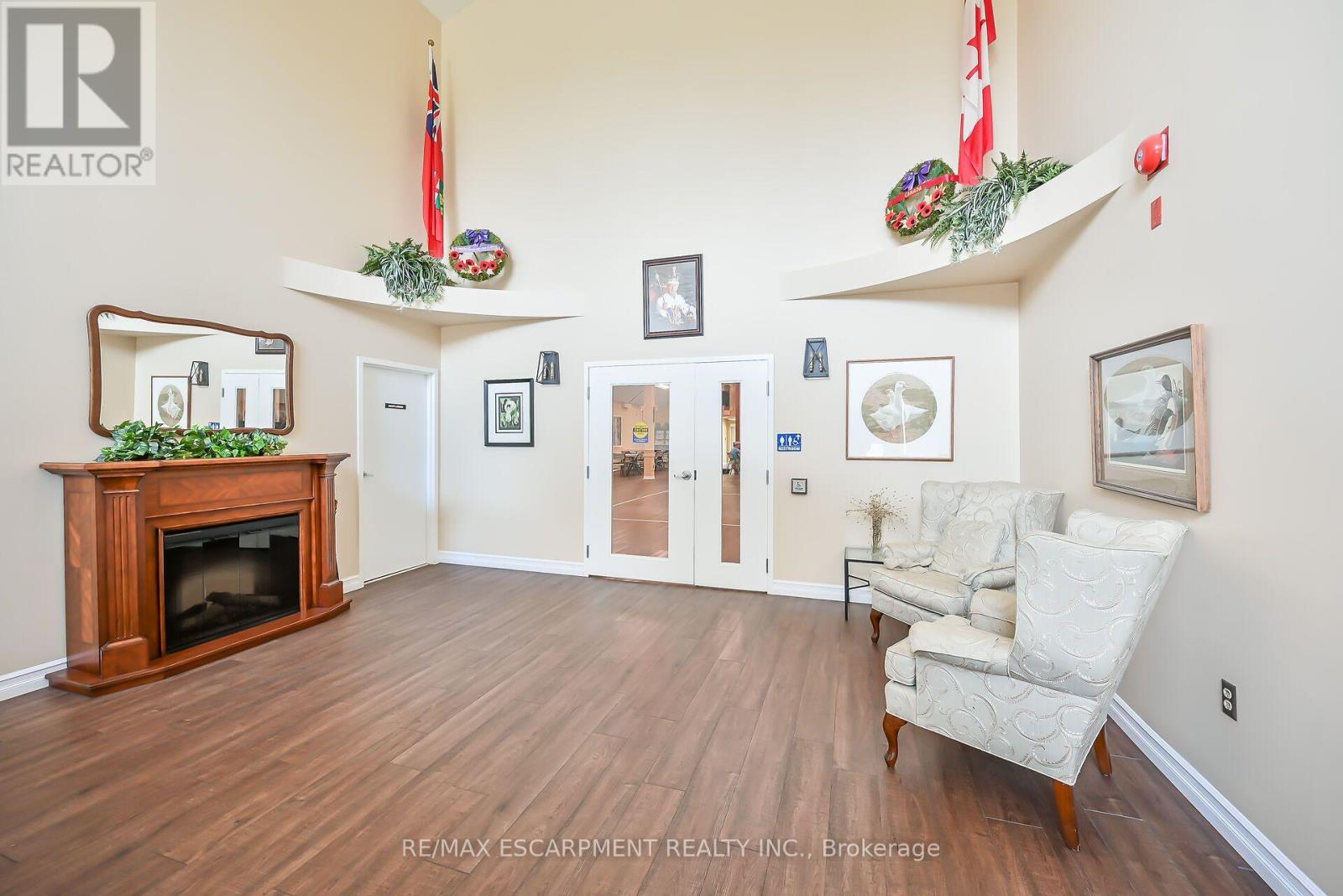 376 SILVERBIRCH BOULEVARD - 30
