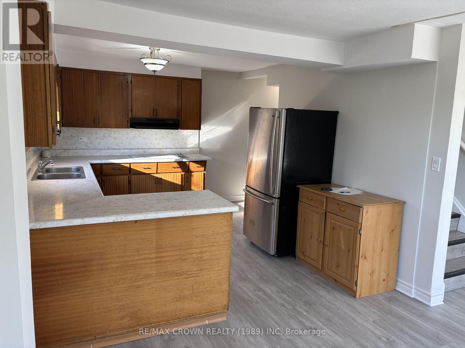 1327 LEROUX AVENUE - Image 21
