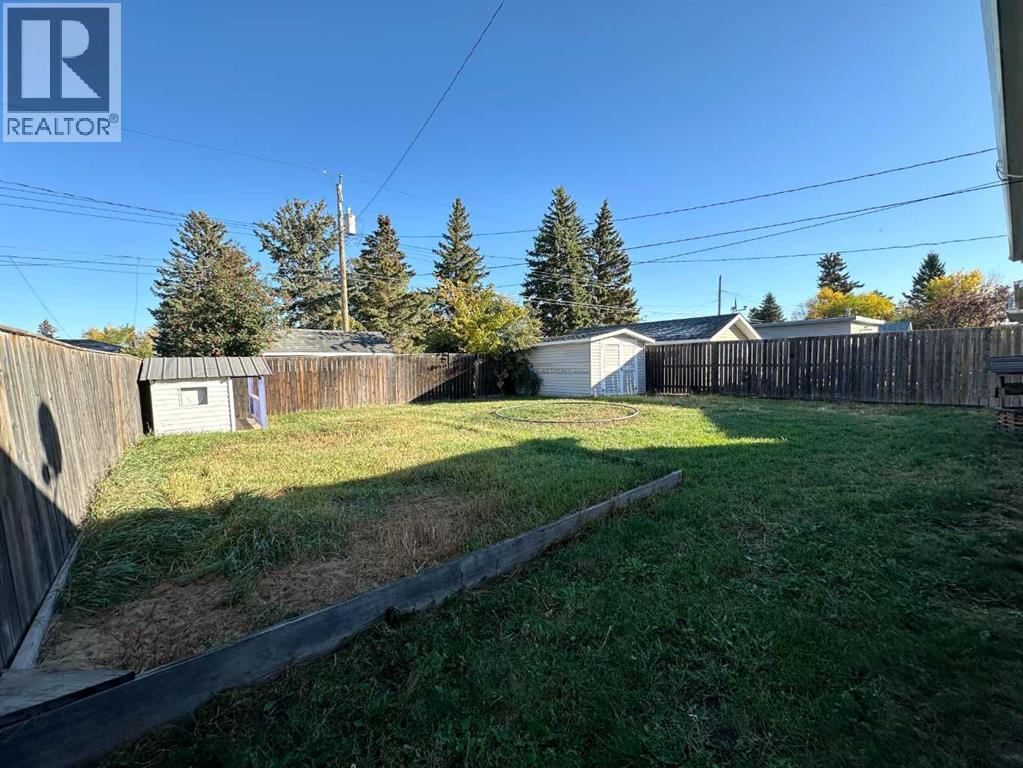 4514 53 Avenue - 21