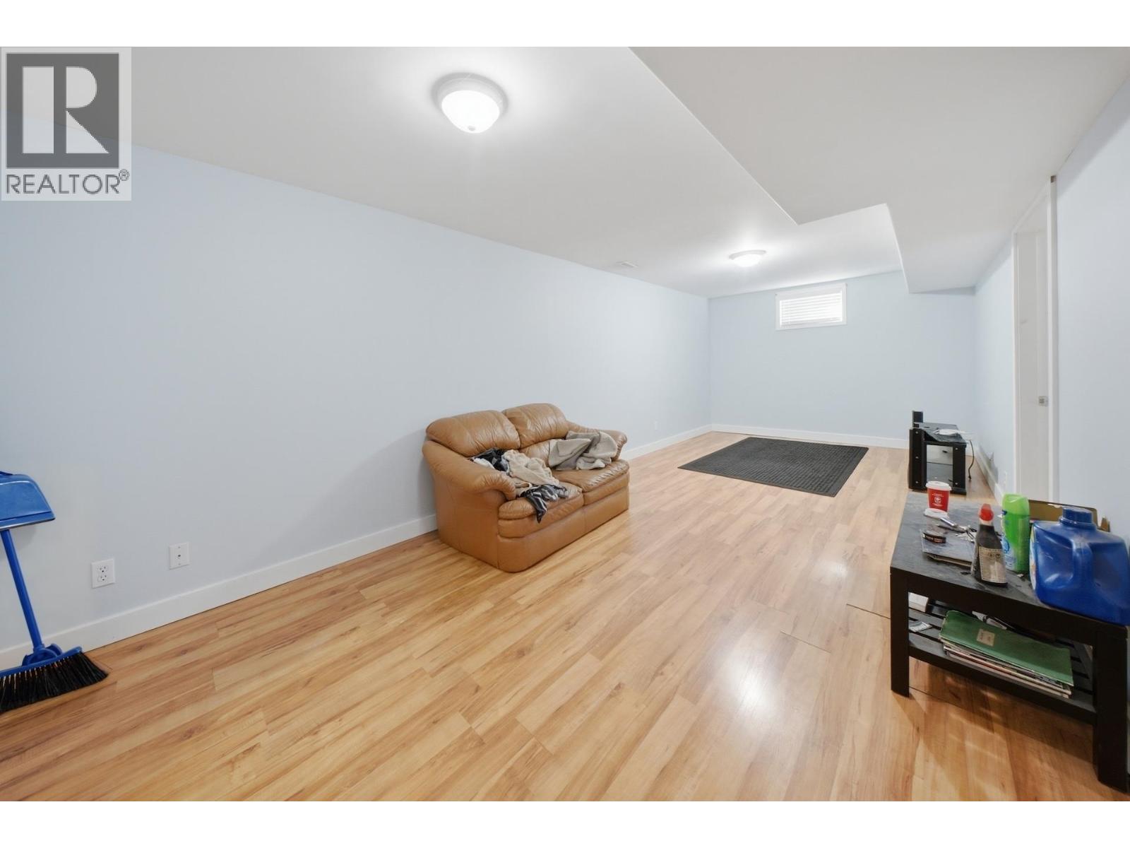 10404 112 AVENUE - Image 21