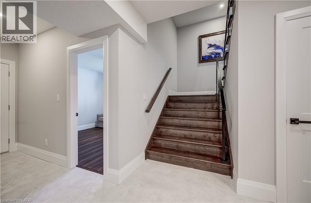 61 SCHWEITZER Street - Image 33