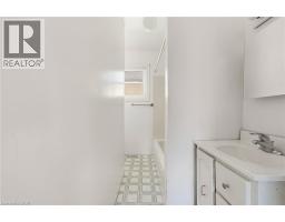 132 Grass Avenue, St  Catharines, ON L2R1T4 Photo 17