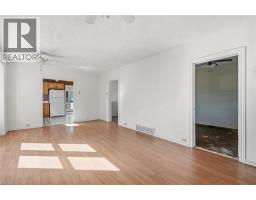 132 Grass Avenue, St  Catharines, ON L2R1T4 Photo 8