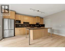 16 Cougartown Place Sw, Calgary, AB T3H0A2 Photo 16