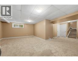 16 Cougartown Place Sw, Calgary, AB T3H0A2 Photo 39