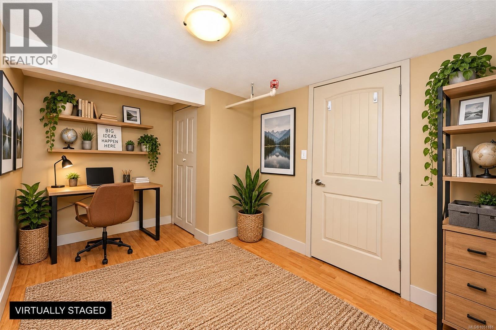 #43 4061 Larchwood Dr - 18