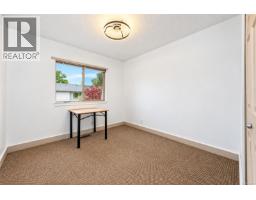 43 4061 Larchwood Dr, Saanich, BC V8N4P1 Photo 19