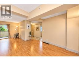 Ensuite - 43 4061 Larchwood Dr, Saanich, BC V8N4P1 Photo 8