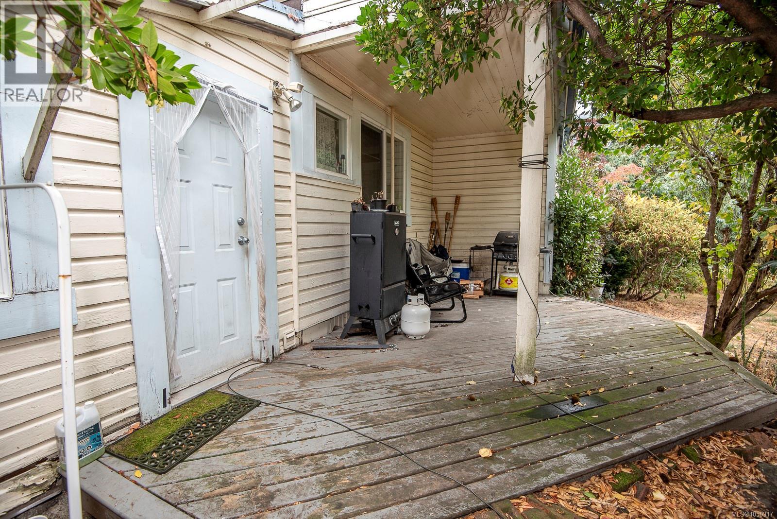 3814 Rowland Ave - Image 30