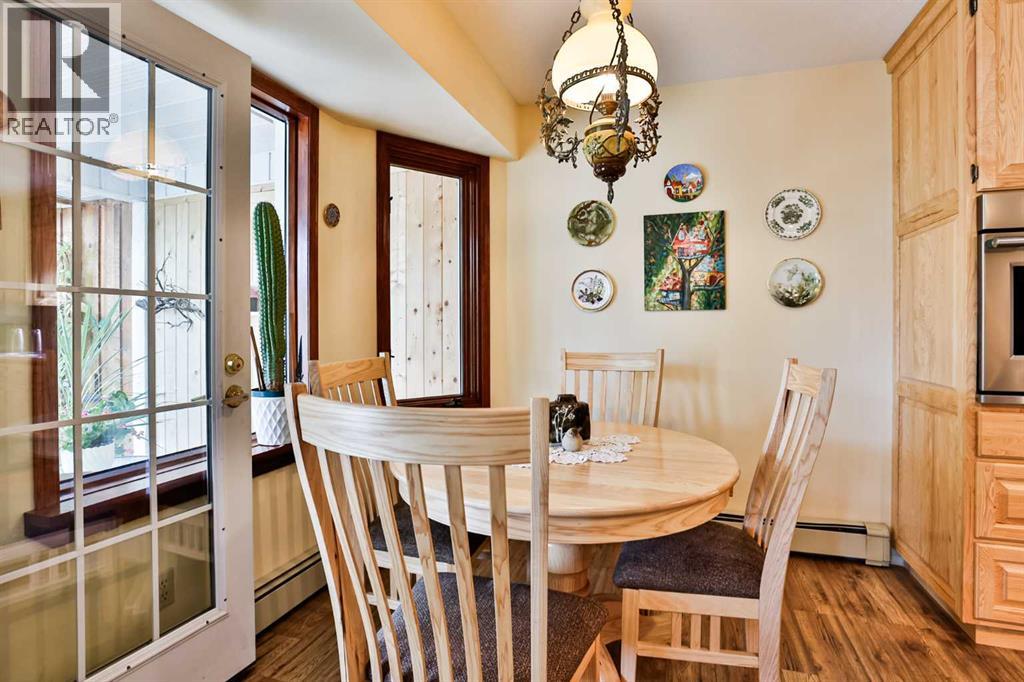 535 28 Street S - Image 12