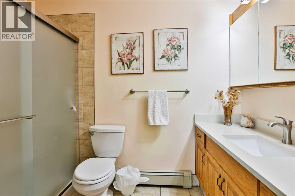 535 28 Street S - Image 20