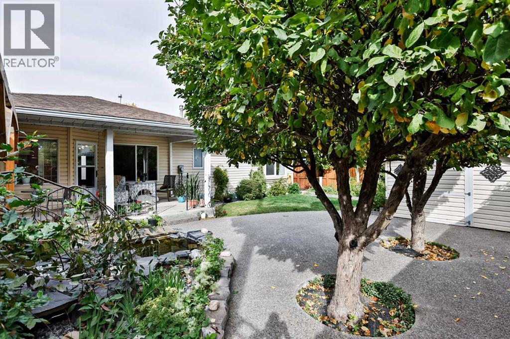 535 28 Street S - Image 32