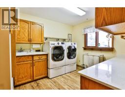 535 28 Street S - photo 17