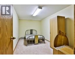 535 28 Street S - photo 27
