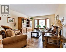 535 28 Street S - photo 3