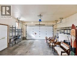 535 28 Street S - photo 39