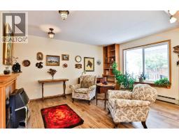 535 28 Street S - photo 8