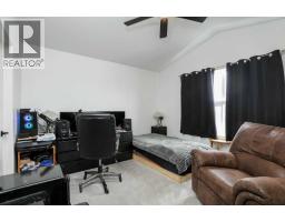 182 Caribou Bend N, Lethbridge, AB T1H7J8 Photo 17
